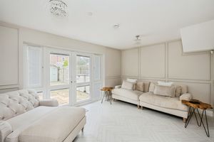 Photo 23- click for photo gallery